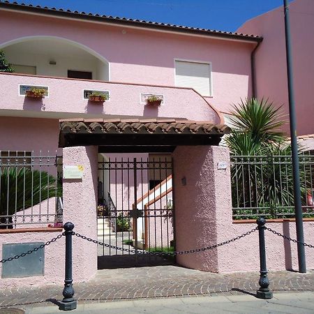 B&B L'Aurora Pula Kültér fotó